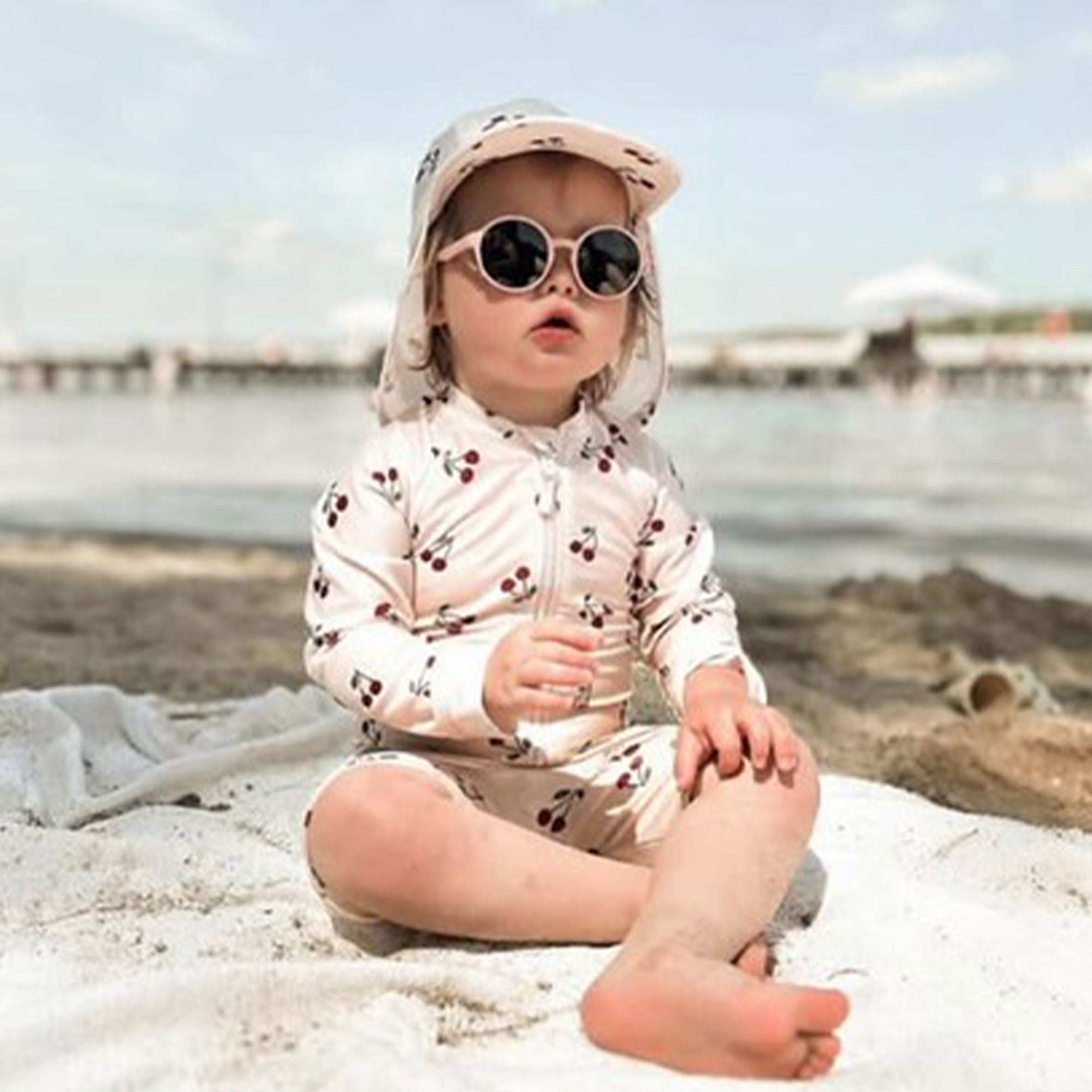 Sunglasses Fiji Pink (6-36m)