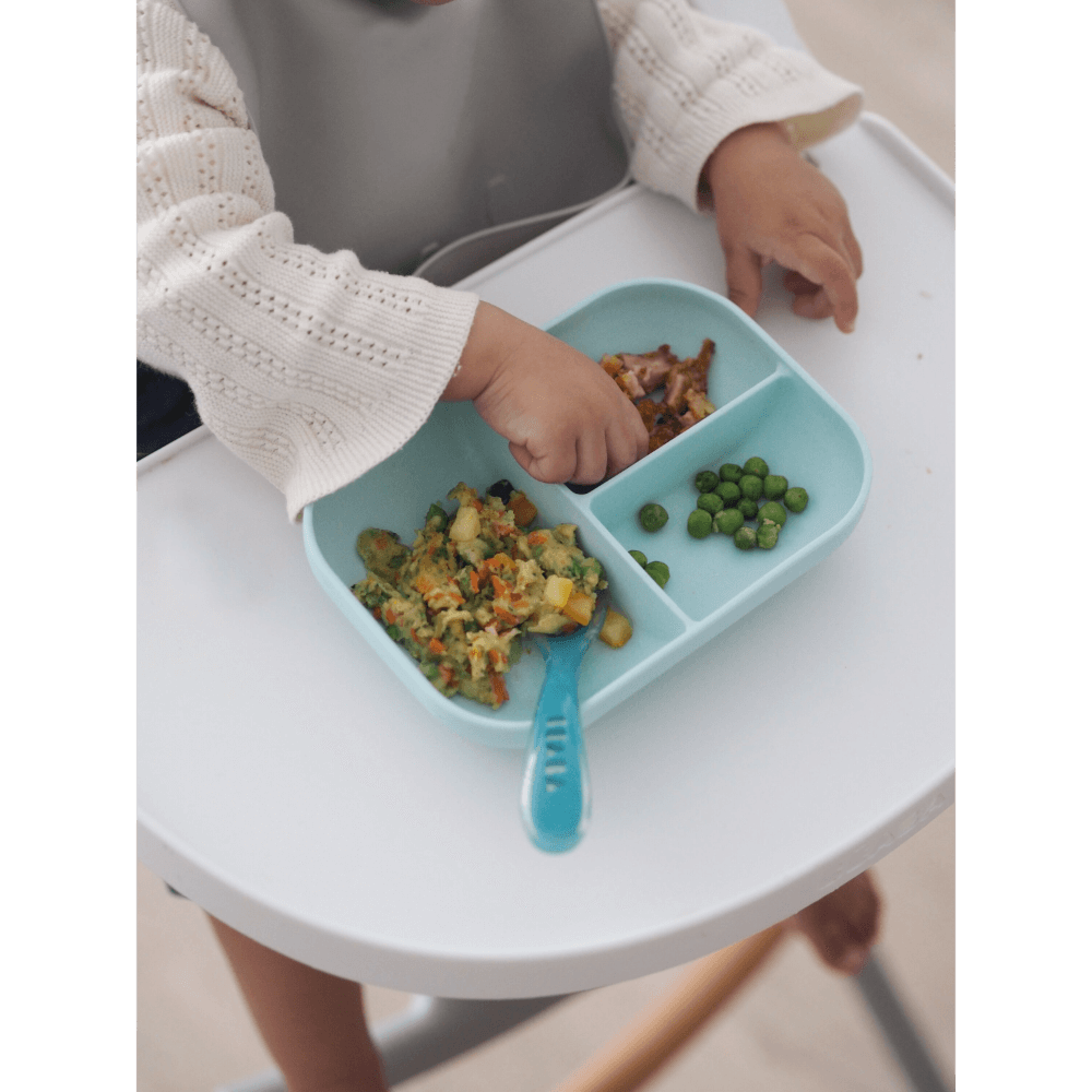 Beaba Silicone 2 Piece Meal Set – Suction Divided Plate & 2nd Stage Silicone Spoon, Non-Slip, Unbreakable, Easy to Clean, BPA-Free Baby Feeding Set for Mess-Free Mealtime Essentials, 4M+
