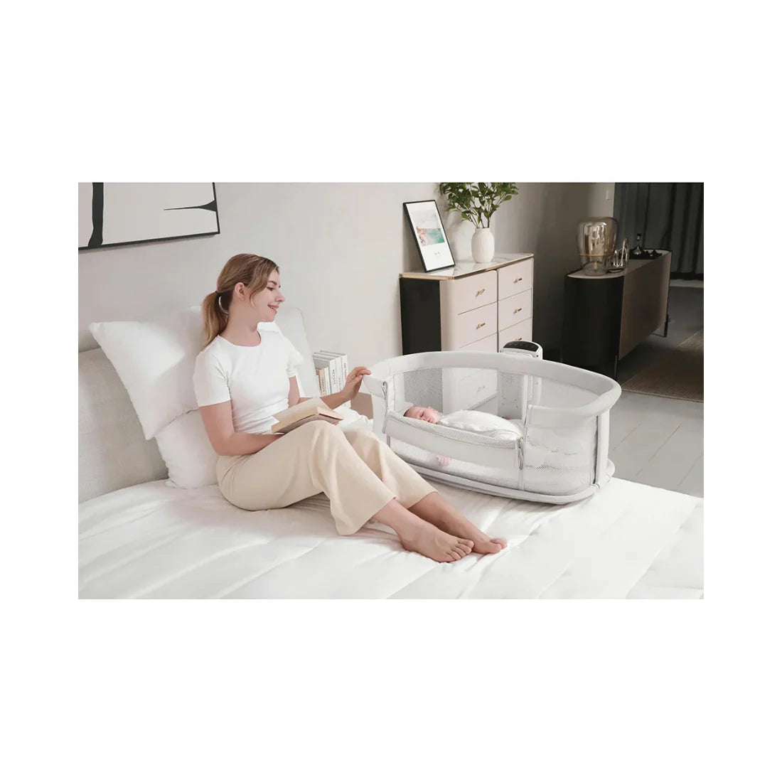 Mastela Dream Starlight Bedside Bassinet